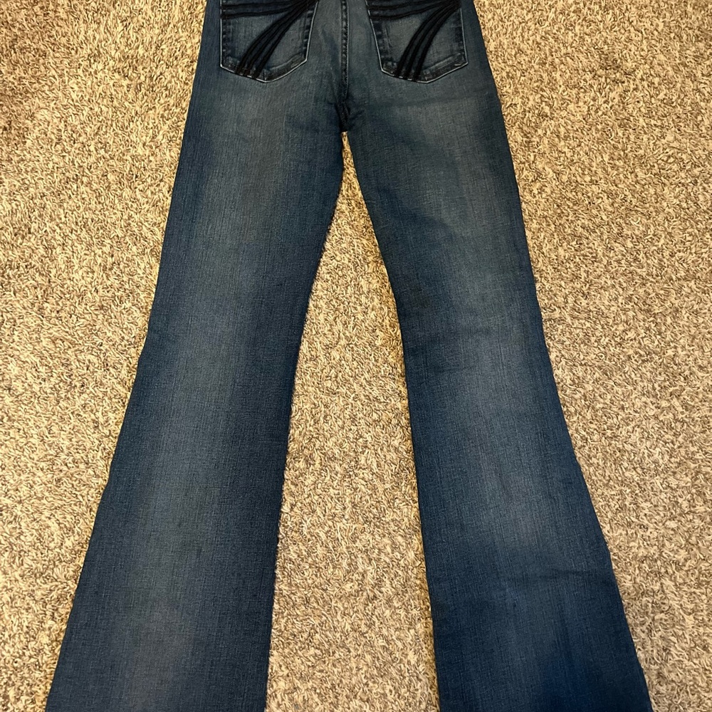 Women's Blue Jeans